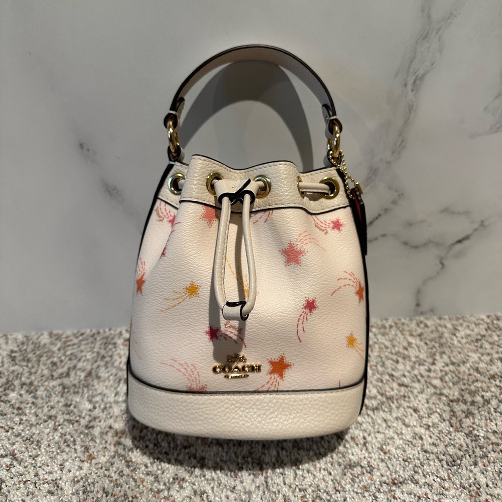 NEW Coach White and Pink Bucket Bag